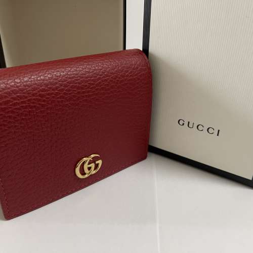 全新未用 (99.9% new) Gucci 銀包，購自日本。