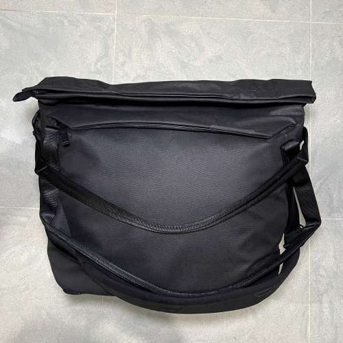 賣98%新 peak design tote 15L v2