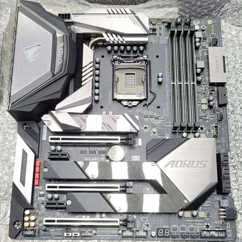 GIGABYTE Z390 AORUS XTREME 板王 (Z390 chipset) (E-ATX底板, 適用intel 8、9代CPU)