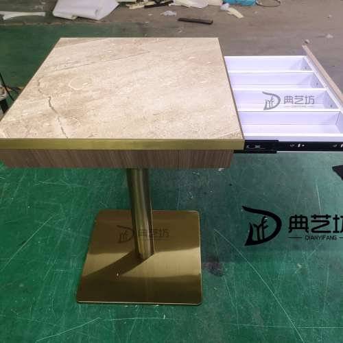 鍍金不鏽鋼封邊餐枱，抽屜儲物餐枱，雲石餐枱，人造石檯面，膠板枱面訂造，不鏽鋼桌...