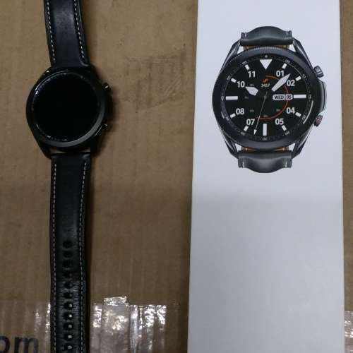 出售物品: 99%新Samsung Galaxy Watch 3不鏽鋼 45mm 亮光黑 (LTE)香港行貨