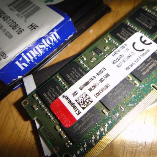 Kingston DDR4 2400 16GB  KVR24S17D8/16 Notebook Ram 雙面