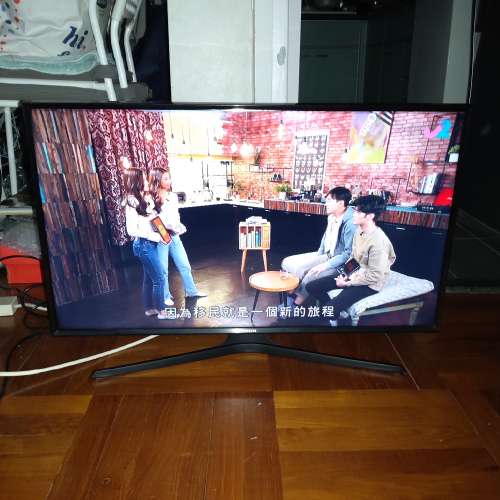 Samsung 32” LED iDTV