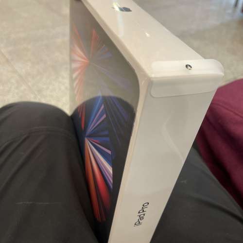 iPad Pro 12.9 inch 5th Wifi+5G 港版太空灰，全新未開封春茗獎品