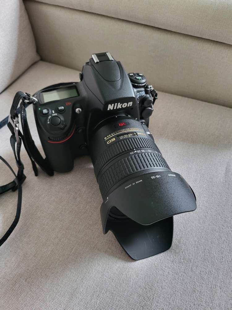 毎日新作アイテム入荷中 【極上品！奇跡のショット数573】Nikon D700