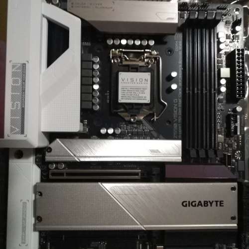 Gigabyte Z590 Vision G