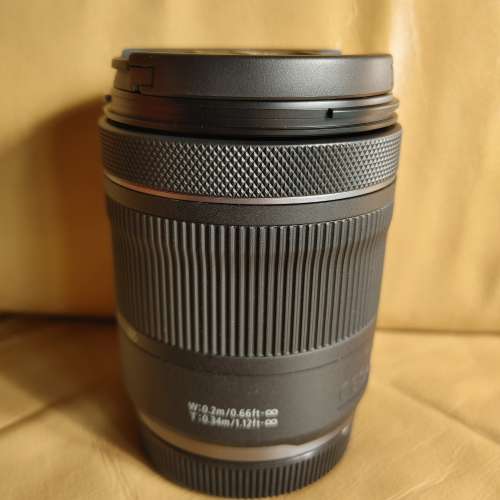 原廠 Canon RF 24-105mm鏡頭，非紅圈鏡