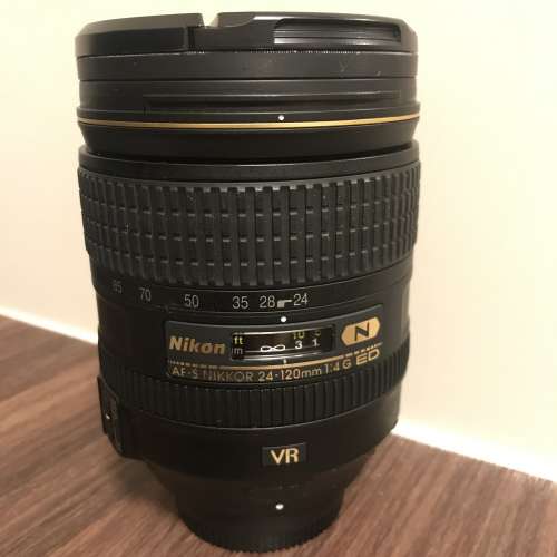 Nikon AF-S NIKKOR 24-120mm.  1:4 G. ED