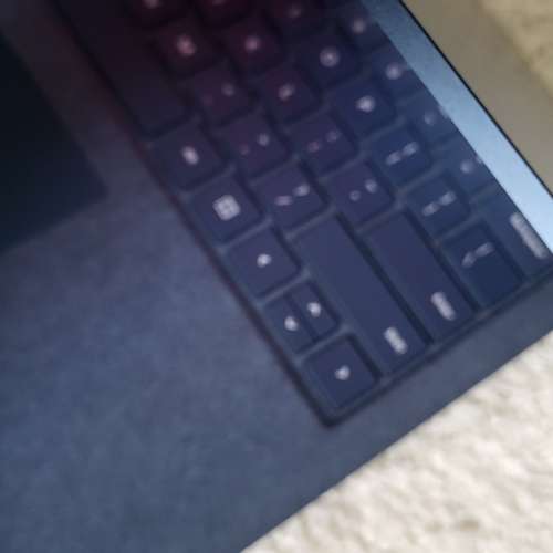 Microsoft surface laptop 13.5&rdquo; i7 8+256Gb