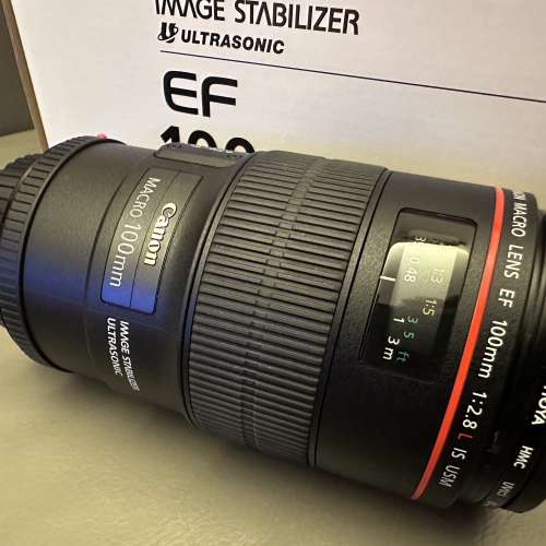 Canon EF 100mm f/2.8 L IS USM