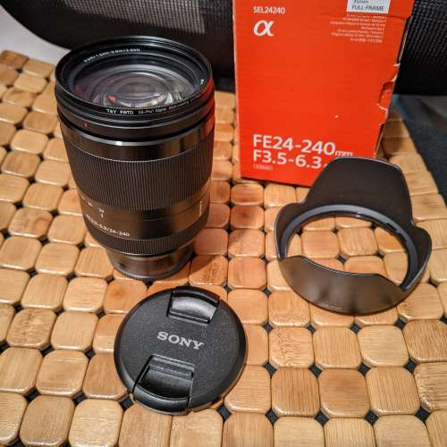 Sony FE 24-240mm f/3.5-6.3 OSS SEL24240