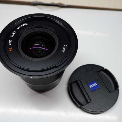 Zeiss Touit 12mm F2.8 Sony e-mount apsc