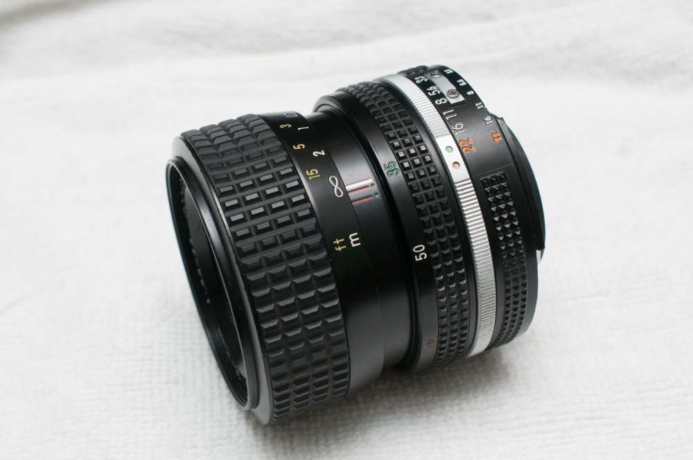 nikkor 35 70 f3 5 ais