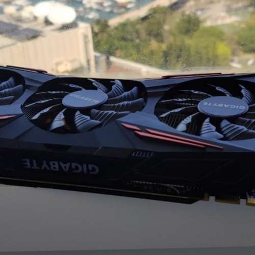 Gigabyte GTX 1070  8gb  極少用，100%work 非礦卡