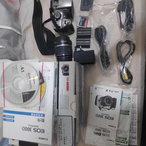 Canon EOS 300D kit full set (連18-55mm,三電, 一义,1G CF卡)
