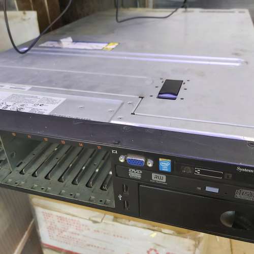 IBM System x3650 M4 2U Server E5 2609 CPUx2 /4GB RAMx2/雙火牛