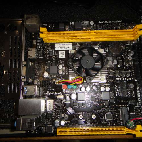 ( ITX) 新淨BIOSTAR A10N-8800E 底板連背板 支援DDR4 及M.2 連Geil 8GB Ram