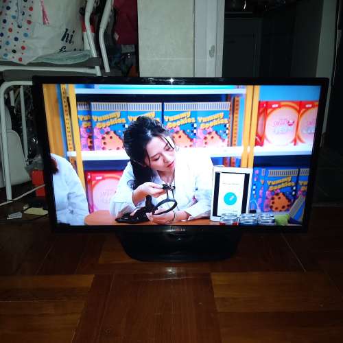 LG 32” LED iDTV