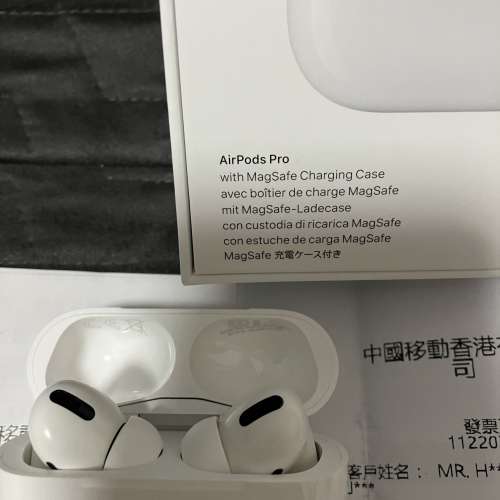 90%極新 香港行貨 Apple 第一代 AirPods Pro with MagSafe 已過保養 全套有盒有收據