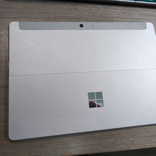 Microsoft Surface Go