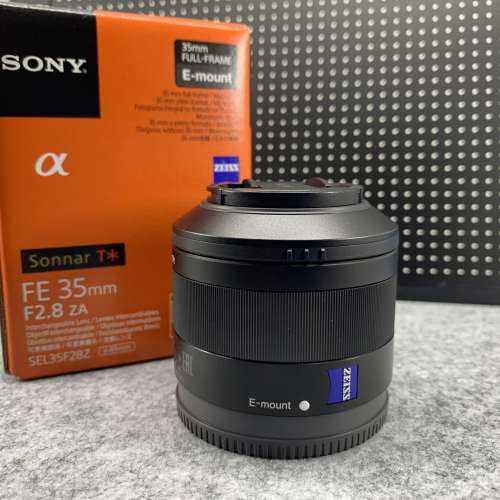 Sony FE 35mm f2.8 ZA Sonnar T*