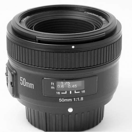永諾 50mmF1.8, 35mmF2 + MK910 Flash for Nikon