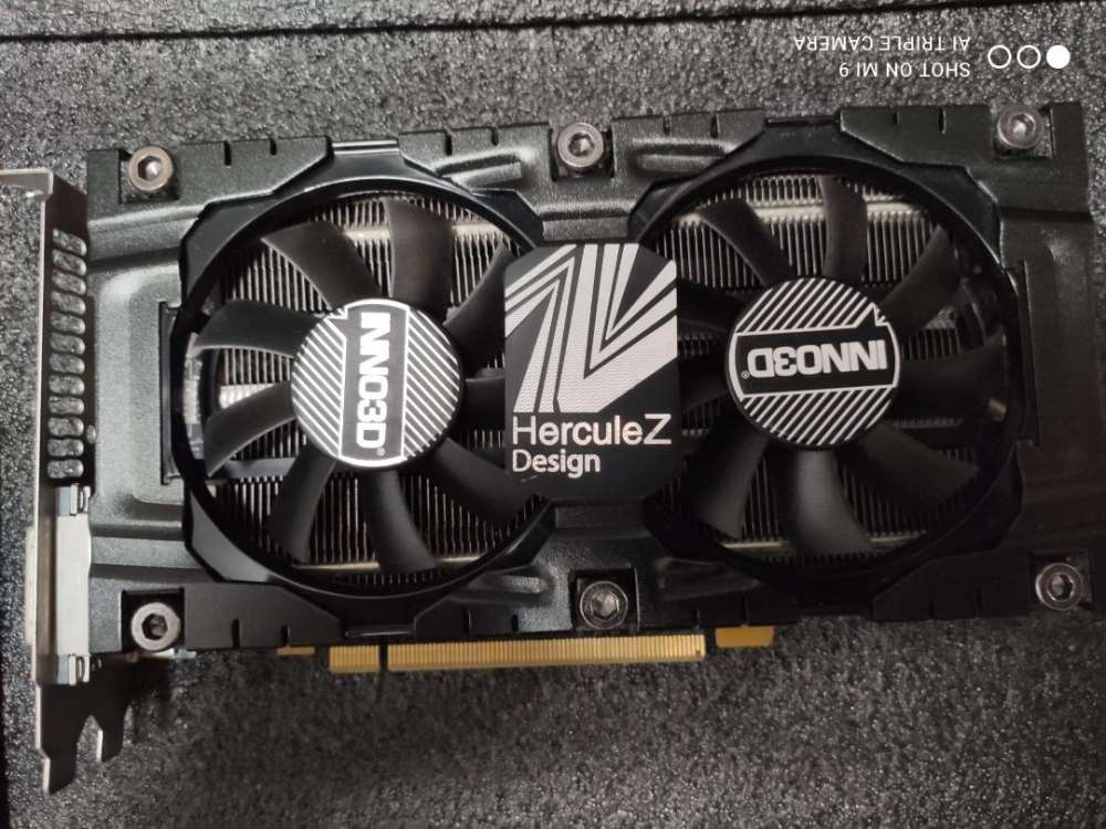 買賣全新及二手顯示卡, 電腦- 雙風扇設計Inno3D HerculeZ GeForce