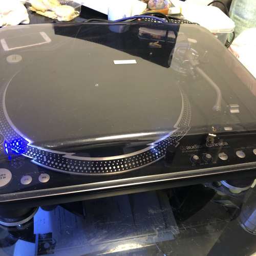 audio-technica at-lp1240-usb direct drive professional  turntable唱盤