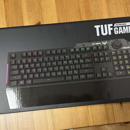 全新 ASUS TUF K1 鍵盤