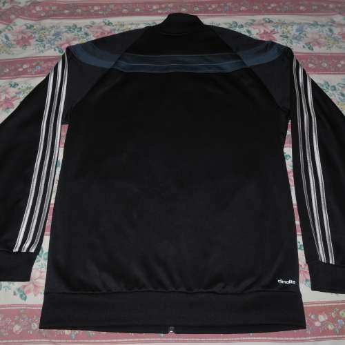 2014 德國zip up size L