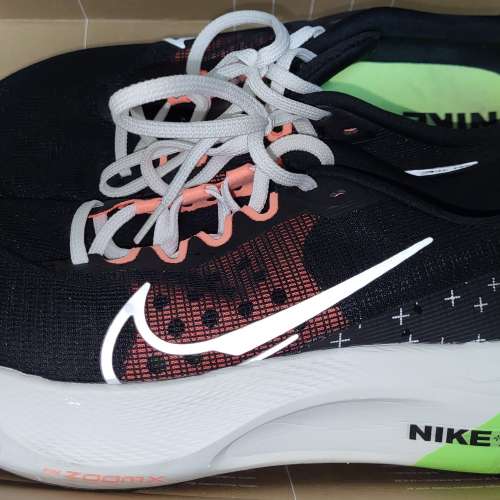 Nike zoom 2025 fly 3m