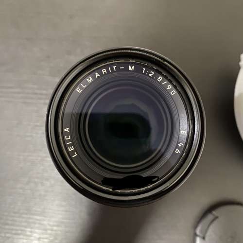 Leica Elmarit M 90mm 2.8 ver.2 with leica E46 UA filter