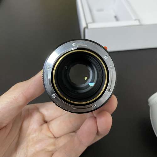 Leica Elmarit M 90mm 2.8 ver.2 with leica E46 UA filter