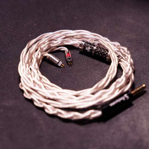 Toxic Cables sw22v2 cm 4.4 金銀合金升級線