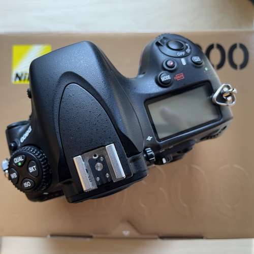Nikon D800 Body + MB-D12