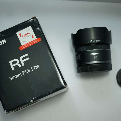 CANON RF 50mm F1.8 STM
