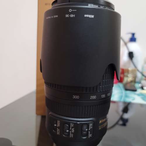 Nikon AF-S VR Zoom-Nikkor 70-300mm f4.5-5.6G IF-ED(連nikon NC 67mm filter)