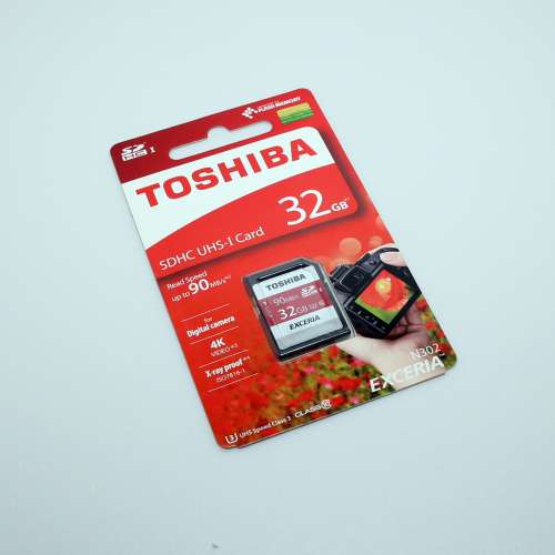 Toshiba Exceria N302 U3 R90 32GB THN-N302R0320E4 SDHC Memory Card