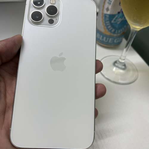 iPhone 12 Pro Max 128,港行双卡，電89，所有功能正常，有一小黑点，機身靚，電池靚...