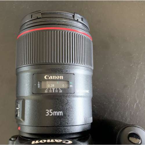 Canon EF 35mm f/1.4L II USM