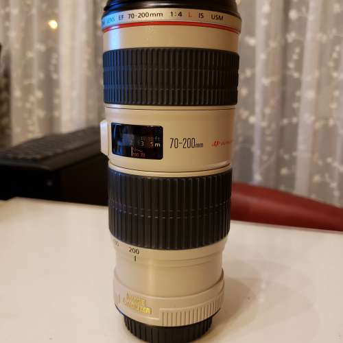 Canon EF 70-200mm f4 is