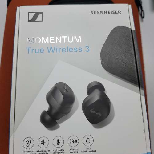 MOMENTUM True Wireless 3