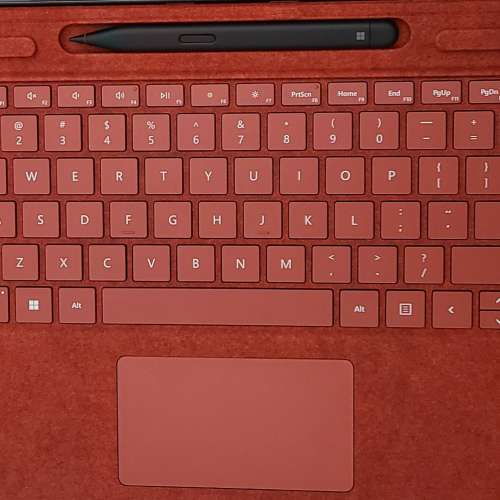 Microsoft Surface Pro 8 i5-1135G7/16G/256GB, type cover 紅色, slim pen 2