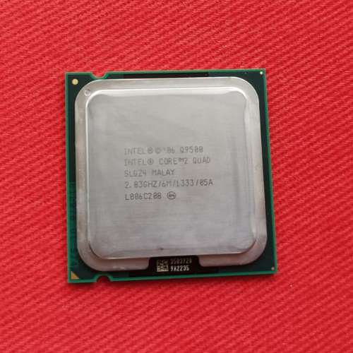 LGA775 775針 CPU Q9500 4核心 (可面交收或包平郵寄給你)