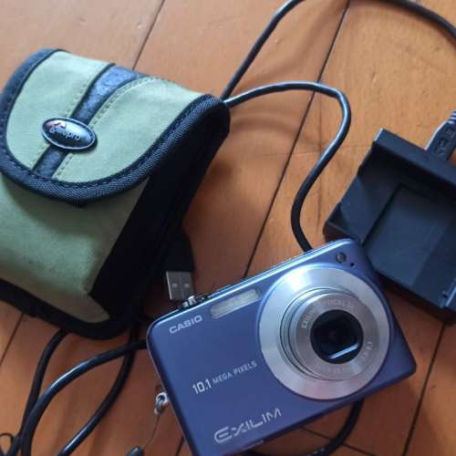 casio exilim CCD 相機，EX-Z1050