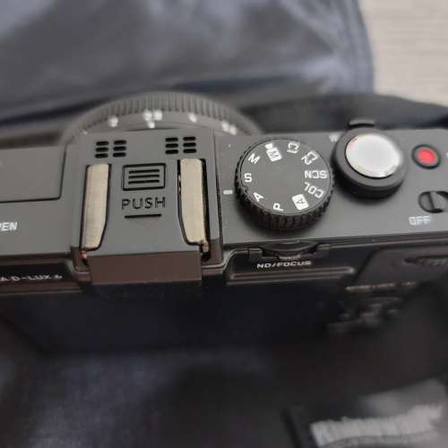 Leica D-LUX 6
