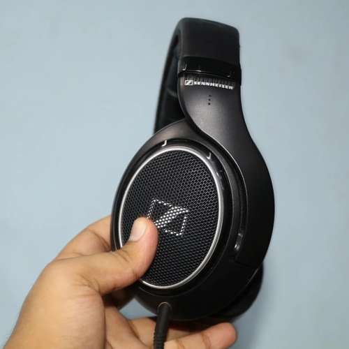 Sennheiser HD 598 headphone
