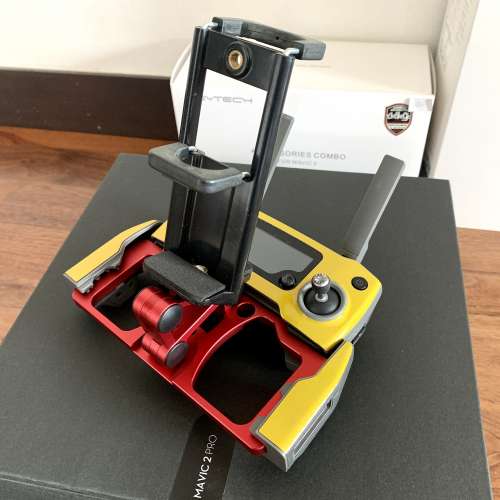 DJI Mavic 2 Pro 跟超多配件