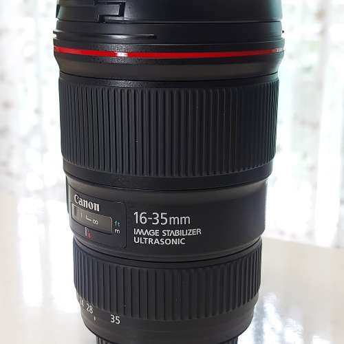 Canon EF 16-35 f4 is
