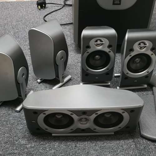 Subwoofer JBL Sub 200/230起低音5.1 surround喇叭全套90%新